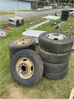 280) 8 16.5" rim 9.50R 16.5LT tires