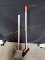 Aluminum Dust Pan & HDX 3'2" Broom