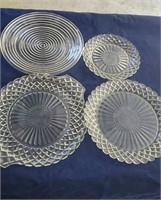 4 glass platters