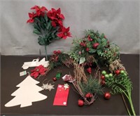 Lot of Christmas Decor & Wood Projects.