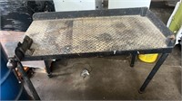 Metal work bench