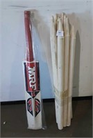 MRF CRICKET BAT / CRICKET PEGS X 12