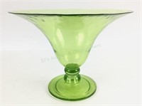 Lime Green Art Glass Centerpiece Bowl Vase