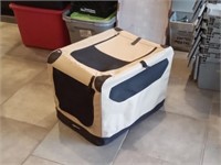 Like New Soft Sided pet Carrier