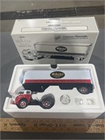 First Gear 1/34 Scale 1953 white 3000 tractor w/