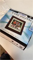 Shining 8" digital LEd picture frame/ new