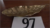 "PHILIP MORRIS USA" FOOTED BRASS LEAF DISH 8 IN