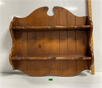 Vtg Wood Wall Unit 6 Cups & Saucers