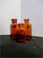 3 vintage amber brown snuff bottles