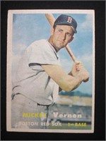 1957 TOPPS #92 MICKEY VERNON RED SOX