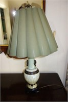 CERAMIC LAMP W/SHADE WORKS - 24" HIGH INCLUDING