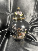 1970's Imperial Kutani Japanese Giner Jar Urn 6"