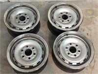 Set Of 4 Chevy Wheels V7A