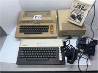 VINTAGE ATARI LOT 800,800XL,810, ETC  (NOT TESTED)