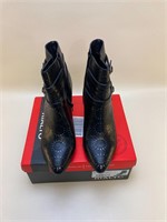Womens Size 11 Rialto Boots