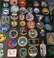 W - LOT OF COLLECTIBLE PATCHES (L38)