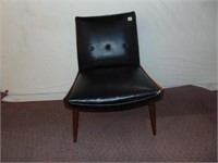 Vintage vinyl chair wood legs see uphl. holes