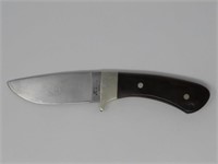 Case Pawnee Fixed Blade Knife