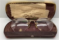 Antique reading glasses with case 1/10 12k