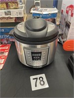 8 QT. INSTANTPOT