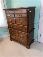 Chest of drawers , doors open and close