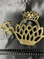 VTG Brass Jamestown VA Pineapple Trivet