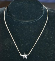 14" Sterling Silver Chain With Star