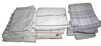 lot of kitchen towels dish cloths B