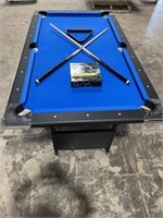 FM3700 Portable Pool Table