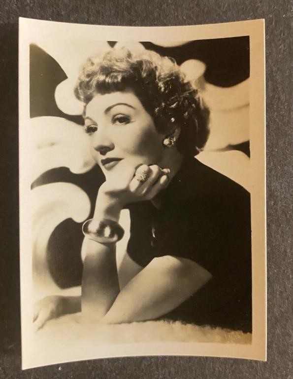 CLAUDETTE COLBERT: Antique Tobacco Card (1951)
