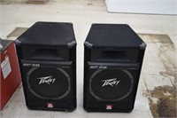 2 Pevey SP 5G Speakers