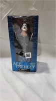 Nib 2002 McFarland toys ace frehley statuette