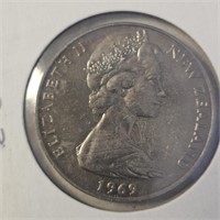 New Zealand One Dollar 1969 Crown Size