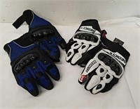 Two pairs of ridng gloves