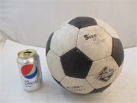 Ballon de soccer Three Star en cuir taille 5
