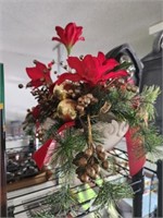 CHRISTMAS CENTER PIECE