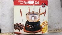 FONDUE SET & CUTLERY