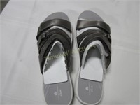 Clarks Cloudsteppers sandals - size 7/8