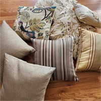 Lot of Accent Pillows