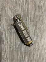 WWII Buddy Trench Lighter Has Spark