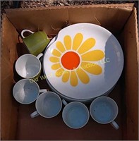 Box of Dishes