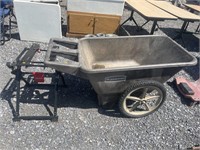 Rubbermaid lawn cart w/ busted wheel , craftsman