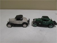 2 toy cars
