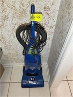 Bissell power force vacuum cleaner