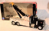 Peterbilt 379 Die Cast HD Tow Truck