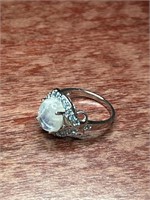 Beautiful Moonstone Sterling .925 Silver Ring Size