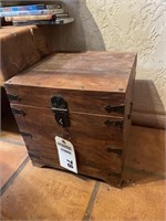 Wood decorative box