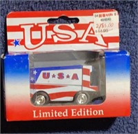 1996 KB Toys USA Ice Maker Truck