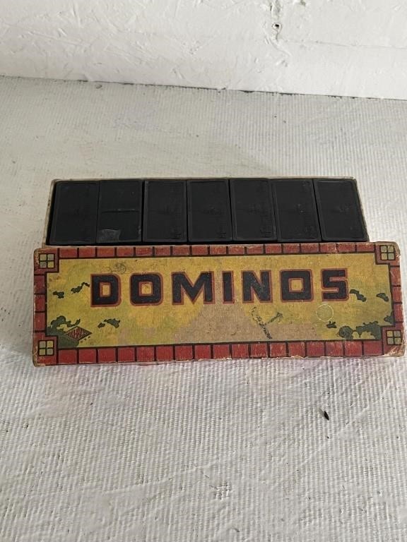 Vintage Dominos