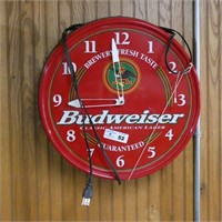 Budweiser Beer Light Clock